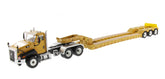 Miniatura Colecionável - Caminhão CAT CT660 com Reboque XL120 - Escala 1:50