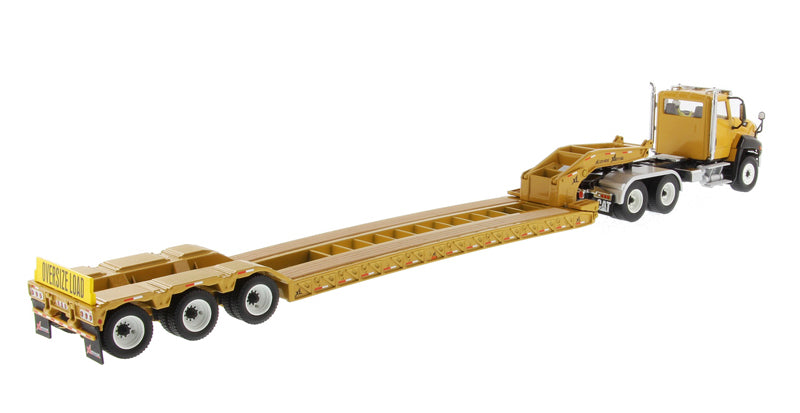 Miniatura Colecionável - Caminhão CAT CT660 com Reboque XL120 - Escala 1:50